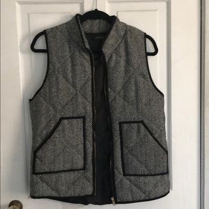 Women’s Herringbone Puffer Vest